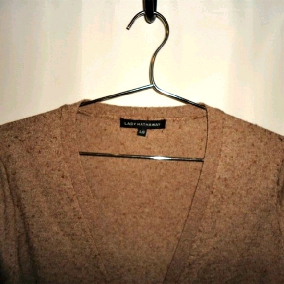 Lady Hathaway Cardigan V-Neck - Picture 5 of 6